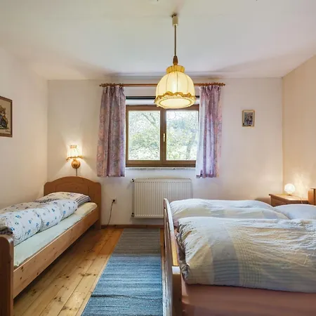In Neukirchen Near Heiligen Blut Holiday home Neukirchen beim Heiligen Blut