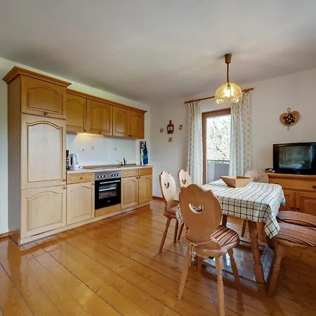Holiday home In Neukirchen Near Heiligen Blut *