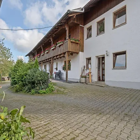 Holiday home In Neukirchen Near Heiligen Blut